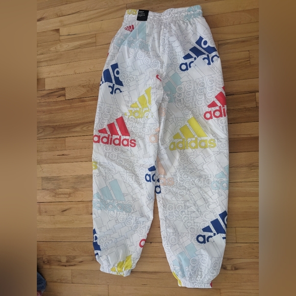 Adidas Windpants - Picture 2 of 4